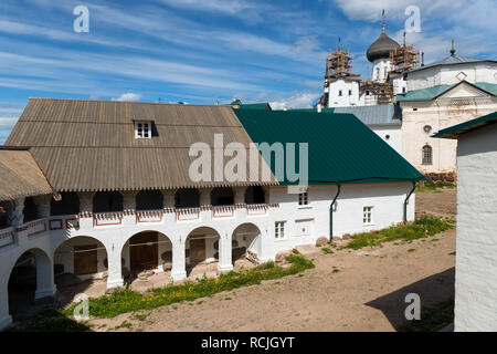 Solowki, der Republik Karelien, Russland - Juni 27, 2018: Blick auf die Mühle in der spaso-preobrazhensky Solovetsky Kloster. Russland, Archangelsker Region, Stockfoto