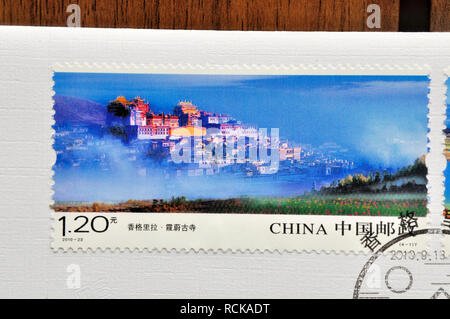 CHINA - ca. 2010: eine Briefmarken in China gedruckt zeigt 2010-23 Shangrila, circa 2010. Stockfoto