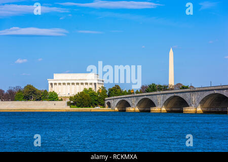 Washington DC, USA Skyline auf dem Potomac River. Stockfoto