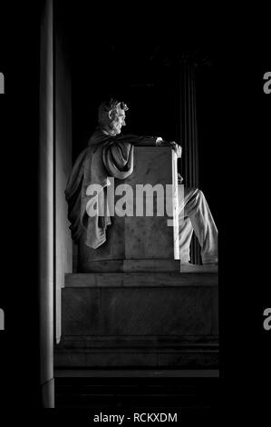 Lincoln Memorial, Washington DC, Vereinigte Staaten von Amerika, Seitenansicht, zurück und weiß Stockfoto