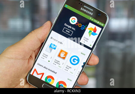 MONTREAL, KANADA - 23. JUNI 2016: Google Logo und Anwendungen auf Samsung S7-Bildschirm. Stockfoto