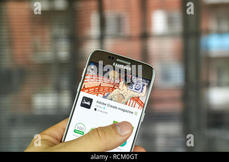 MONTREAL, KANADA - Juli 15: Adobe Magazine erstellen App auf Samsung S7-Bildschirm. Es ist eine kostenlose App, enthält den ursprünglichen Inhalt zu informieren, Stockfoto