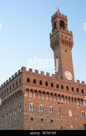 Allgemeine Ansicht des Palazzo Vecchio, Piazza della Signoria, Florenz, Italien Stockfoto