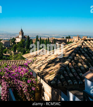 Blick von Generalife Palast Alcazaba fort, Alhambra, Granada, Andalusien, Spanien Stockfoto