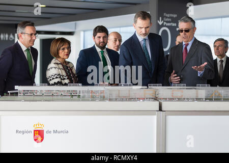 Murcia, Spanien. 15. Januar, 2019. Öffnen und die Ankunft der ersten Flug zum Flughafen. Besuch und Einweihung des Königs von Spanien, Felipe VI © ABEL F. ROS/Alamy leben Nachrichten Stockfoto