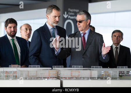 Murcia, Spanien. 15. Januar, 2019. Öffnen und die Ankunft der ersten Flug zum Flughafen. Besuch und Einweihung des Königs von Spanien, Felipe VI © ABEL F. ROS/Alamy leben Nachrichten Stockfoto