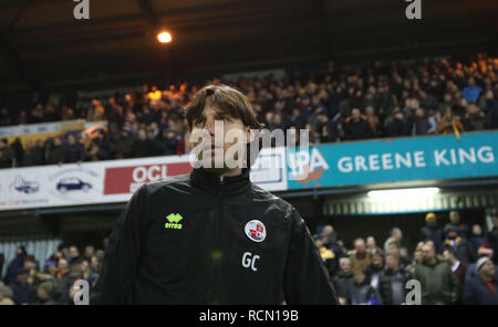 Mansfield, Großbritannien. 15 Jan, 2019. Crawley Manager Gabriele Cioffi während der EFL-Liga 2 Übereinstimmung zwischen Mansfield Town und Crawley Town an der ein Anruf Stadion in Mansfield. 15. Januar 2019. Redaktionelle Verwendung. Keine Verwendung mit nicht autorisierten Audio-, Video-, Daten-, Spielpläne, Verein/liga Logos oder "live" Dienstleistungen. On-line-in-Match mit 120 Bildern beschränkt, kein Video-Emulation. Keine Verwendung in Wetten, Spiele oder einzelne Verein/Liga/player Publikationen. Credit: James Boardman/Alamy leben Nachrichten Stockfoto