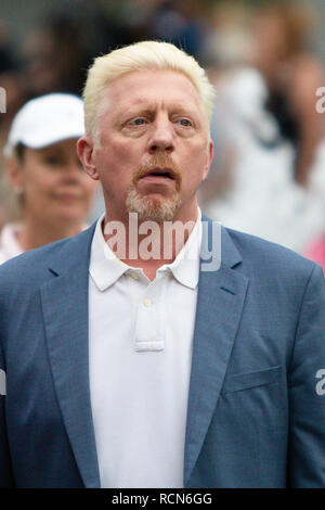 Melbourne, Australien. 16 Jan, 2019. Tennis: Grand Slam, Australien öffnen. Boris Becker, Leiter des Men's Tennis im Deutschen Tennis Federation, ist in Melbourne Park entfernt. Credit: Frank Molter/dpa/Alamy leben Nachrichten Stockfoto