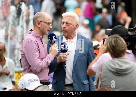 Melbourne, Australien. 16 Jan, 2019. Boris Becker während seiner Arbeit für TV-Kanal Eurosport am Australian Open 2019 Grand Slam Tennis Turnier in Melbourne, Australien. Frank Molter/Alamy leben Nachrichten Stockfoto