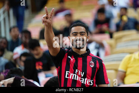 ESCLUSIVA MAILAND Foto Spada/LaPresse 16 Maggio 2005 2019 Gedda (Arabia Saudita) Sport calcio Juventus Mailand - Supercoppa Italiana 2019 - Stadio" König Abdullah Sport Stadt" Nella Foto: tifosi EXKLUSIVE MAILAND Foto Spada/LaPresse Januar 16, 2019 Jeddah (Saudi Arabien) Sport Fussball Juventus vs Mailand - Italienisch Super Cup 2019 - Stadion "König Abdullah Sport Stadt" Im Bild: Fans vs. Stockfoto