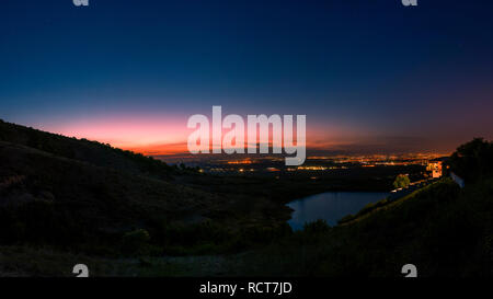 Sonnenuntergang über der Stadt Plovdiv, Bulgarien Stockfoto