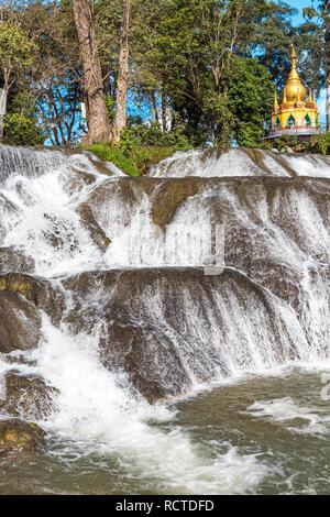 PWE Gauk Wasserfall Pyin Oo Lwin Mandalay Staat Myanmar (Burma) Stockfoto