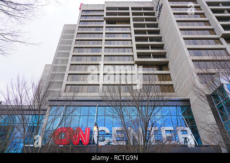 ATLANTA, GA - Blick auf das CNN Center, der Welt Sitz der CNN News Network in der Innenstadt von Atlanta, Georgia. Stockfoto
