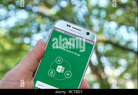 MONTREAL, KANADA - 23. MAI 2016 - Microsoft Office Excel Anwendung auf Samsung S7. Stockfoto