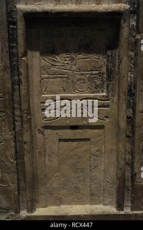 Estela De falsa Puerta de Khetyuah. 2100-1940 ein. C Primer Intermedio-Principios Periodo del imperio Medio. Piedra caliza. Necrópolis de Heracleópolis Magna (Ehnasya el-Medina). Museo Arqueológico Nacional. Madrid. España. Stockfoto