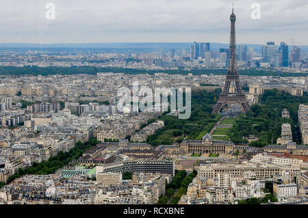 Allgemeine Ansicht der französischen Hauptstadt von der Terrasse des Tour Montparnasse, Paris, Frankreich Stockfoto