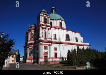 Dominikanische Kloster mit dem St Lawrence Klosterkirche erbaut von Johann Lucas von Hildebrandt, Jablonne v Podjestedi Stockfoto