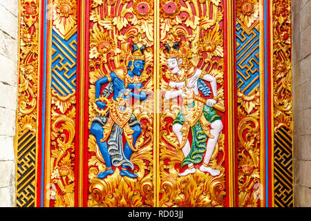 Holz-Schnitzerei, Tür, Eingang, Blattgold, Detail, Vorhängeschloss