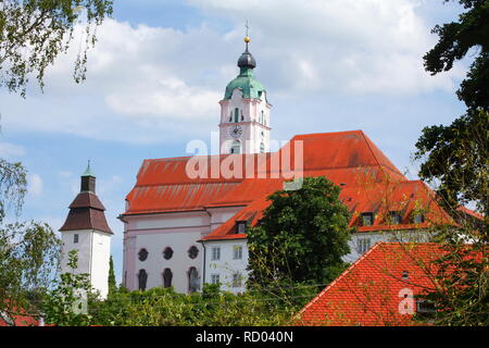 Frauenkirche mit Kloster, Günzburg, Schwaben, Bayern, Deutschland Ich Frauenkirche mit Kloster, Günzburg, Schwaben, Bayern, Deutschland I Stockfoto