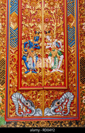 Holz-Schnitzerei, Tür, Eingang, Blattgold, Detail, Vorhängeschloss