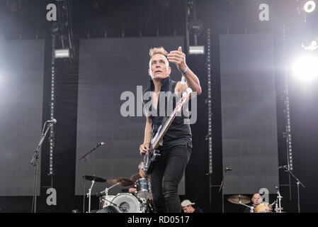 Die Membranen John robb auf der Bühne des Bärtigen Theorie Festival Stockfoto