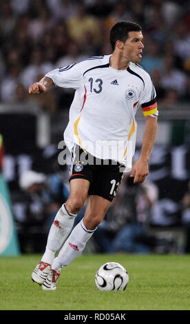 Gottlieb Daimler Stadion Stuttgart, Deutschland 02.09.2006, Fußball, Qualifikationsspiel für die Euro 2008, Deutschland vs Republich von Irland 1:0 --- Michael Ballack (GER) Stockfoto