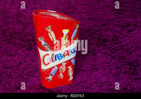 Box von Feiern, Milch Schokolade von Mars Süßwaren Stockfoto
