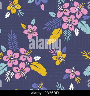 Große Schrift in Fettdruck farbenfrohen exotischen Pflanzen und Hibiskusblüten Vektor nahtlose Muster. Übergroße hellen Tropischen Banana Palm Blätter und Blüten auf Violett Stock Vektor