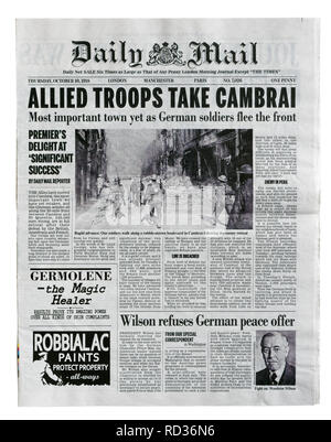 Die Vervielfältigung Titelseite der Daily Mail 10. Oktober 1918 Von mit der Schlagzeile alliierten Truppen Cambrai nehmen Stockfoto