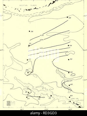 . Tiefe Durchblutung, Central North Pacific Ocean: 1961, 1962, 1963. Ozeanzirkulation. 180° 170° 160° 50°. Abbildung 30. - Topographie in dynamischen m, 2.000-m-Ebene angepasst Windkraftanlagen geostrophische Transport, Ekman Divergenz nicht Con-überprüft, August 1961. Luftwiderstandsbeiwert 0.0026; betont von Mittlere monatliche Belastungen. 20° 30° 40° 50° GESCHWINDIGKEITSSKALA FÜR 0,01 Meter Intervall 66. Bitte beachten Sie, dass diese Bilder sind von der gescannten Seite Bilder, die digital für die Lesbarkeit verbessert haben mögen - Färbung und Aussehen dieser Abbildungen können nicht perfekt dem Original ähneln. extrahiert. B Stockfoto