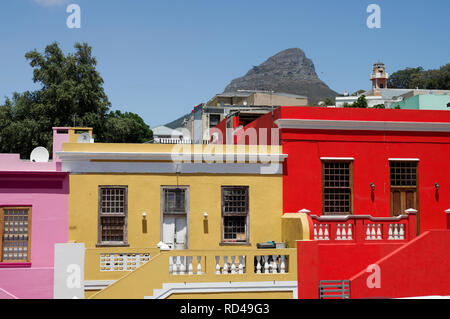 Farbenfrohe Bo-Kaap (Malay Quarter) Nachbarschaft in Kapstadt, Südafrika Stockfoto