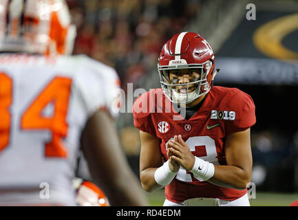 Januar 07, 2019 Alabama Crimson Tide quarterback Tua Tagovailoa #13 in Aktion während der nationalen Meisterschaft zwischen der Clemson Tiger und die Alabama Crimson Tide am Levi's Stadion in Santa Clara, Kalifornien. Charles Baus/CSM Stockfoto