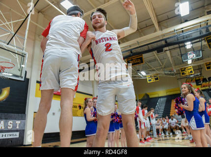 Januar 15, 2019: JJ Pearce an der High School zog Timme #2 hatte 32 College bietet und war einer der oberen 50 geordnet High School Basketball Spieler in den Vereinigten Staaten hat mit der Gonzaga University Bulldoggen unterzeichnet und wird ab dem Schuljahr 2019. Albert Pena/CSM Stockfoto