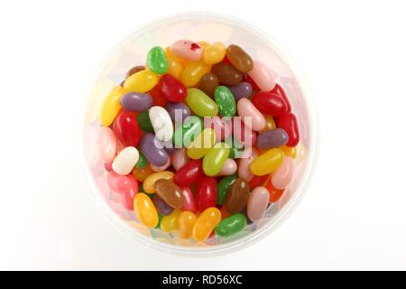 Differenty farbige Jelly Beans in einer klaren Schale Stockfoto