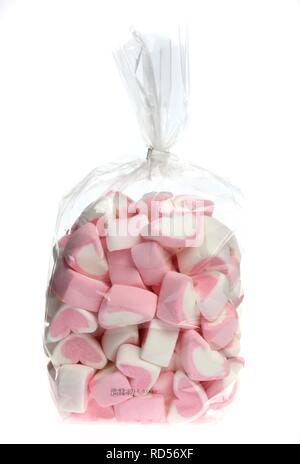 Marshmallow Herzen in eine klare Schale Stockfoto