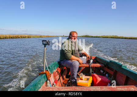 Bootsfahrt am Delta des Evros-Fluss, Thrakien (Thrakien), Griechenland. Stockfoto