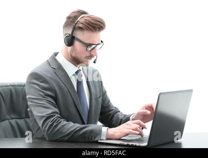 Aufmerksame Geschäftsmann Hören von Audio Business Kurs Stockfoto