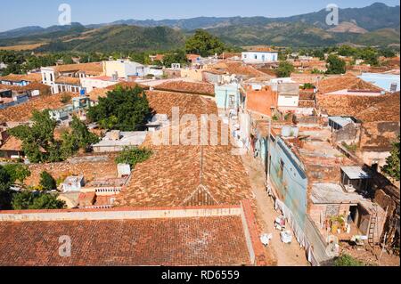 Blick vom Glockenturm des Museo Nacional de La Lucha Contra Bandidos über Trinidad, Sancti Spiritus, Kuba Stockfoto