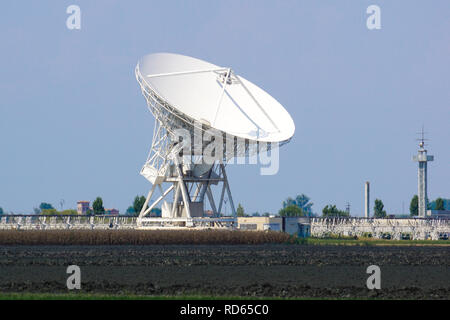 Riesige Radioteleskope Suche nach außerirdischem Leben. Stockfoto