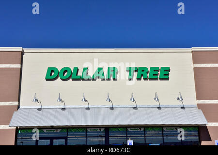 Dollar Tree Store Anmelden an der Außenseite des Gebäudes Stockfoto
