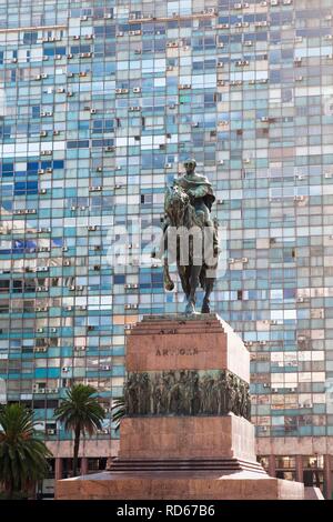 Jose Artigas Reiterstandbild, Plaza Independencia, Montevideo, Uruguay, Südamerika Stockfoto