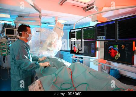 Elektrophysiologische Cardiac catheterization, EPU, für Herzrhythmusstörungen, in einem Krankenhaus in Deutschland, Europa Stockfoto