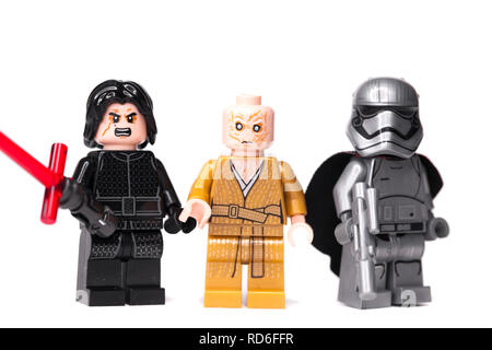 Russisch, Samara - Januar 17, 2019. LEGO Star Wars. Minifiguren Star Wars - Episode 8, Kylo Ren, Phasma, Snoke Stockfoto