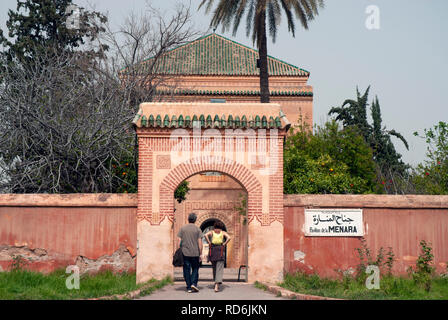 Les Jardin De La Menara oder Menara Gärten, Marrakesch, Marokko Stockfoto