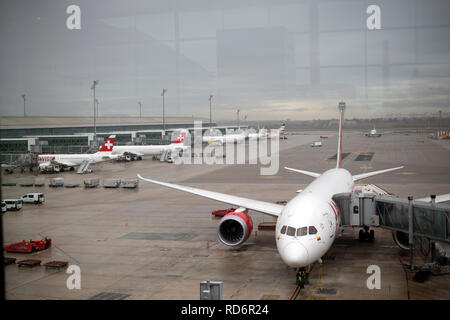 Blick vom Flughafen Terminal in Barcelona Spanien Stockfoto