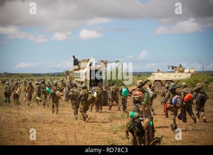 Die AMISOM und Somalischen Armee Betrieb zu erfassen Afgoye Korridor Tag 5 13 (7325751780). Stockfoto