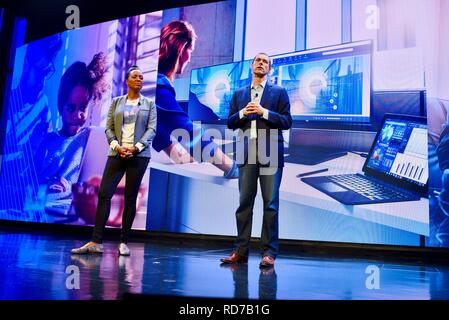 "Die Erfahrung von Dell'Industrie und Pressekonferenz für Dell und Alienware Area 51m auf der CES, Consumer Electronics Show, Las Vegas, NV, USA Stockfoto