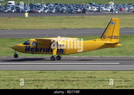 G-HEBO, eine Britten-Norman BN-2B Islander betrieben von der Hebriden, Dienstleistungen, Durchführung Rundflüge am Flughafen Prestwick, Ayrshire. Stockfoto