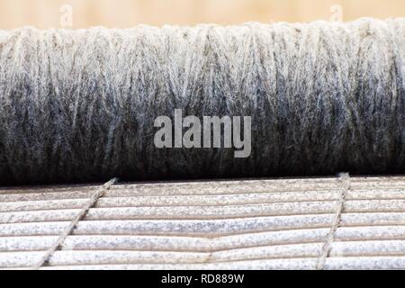 Thread aus reiner Wolle hergestellt werden, nachhaltig produzierten Wolle Produkte von Machir, gleichen Speicherort wie Verschachtelung Zwergseeschwalben Stockfoto