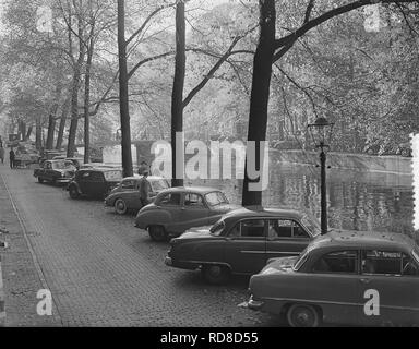 Amsterdamse Grachten in Bestanddeelnr herfsttooi, 907-4136. Stockfoto